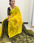 Dhakai jamdani saree