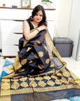 Paan motif black saree