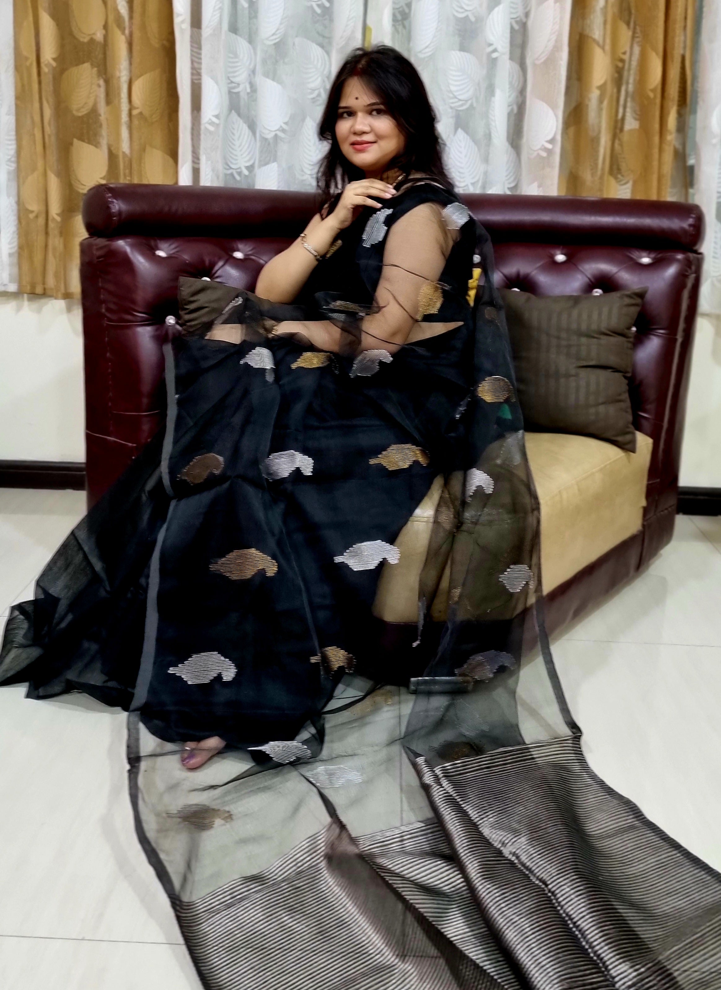 Matka Muslin jamdani Saree