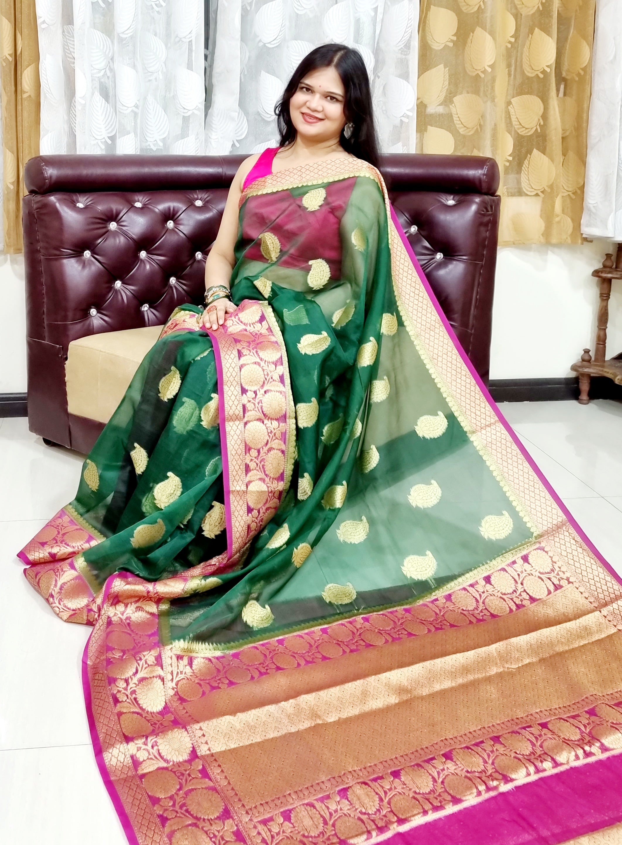 बनारसी ऑर्गेना बोतल हरी