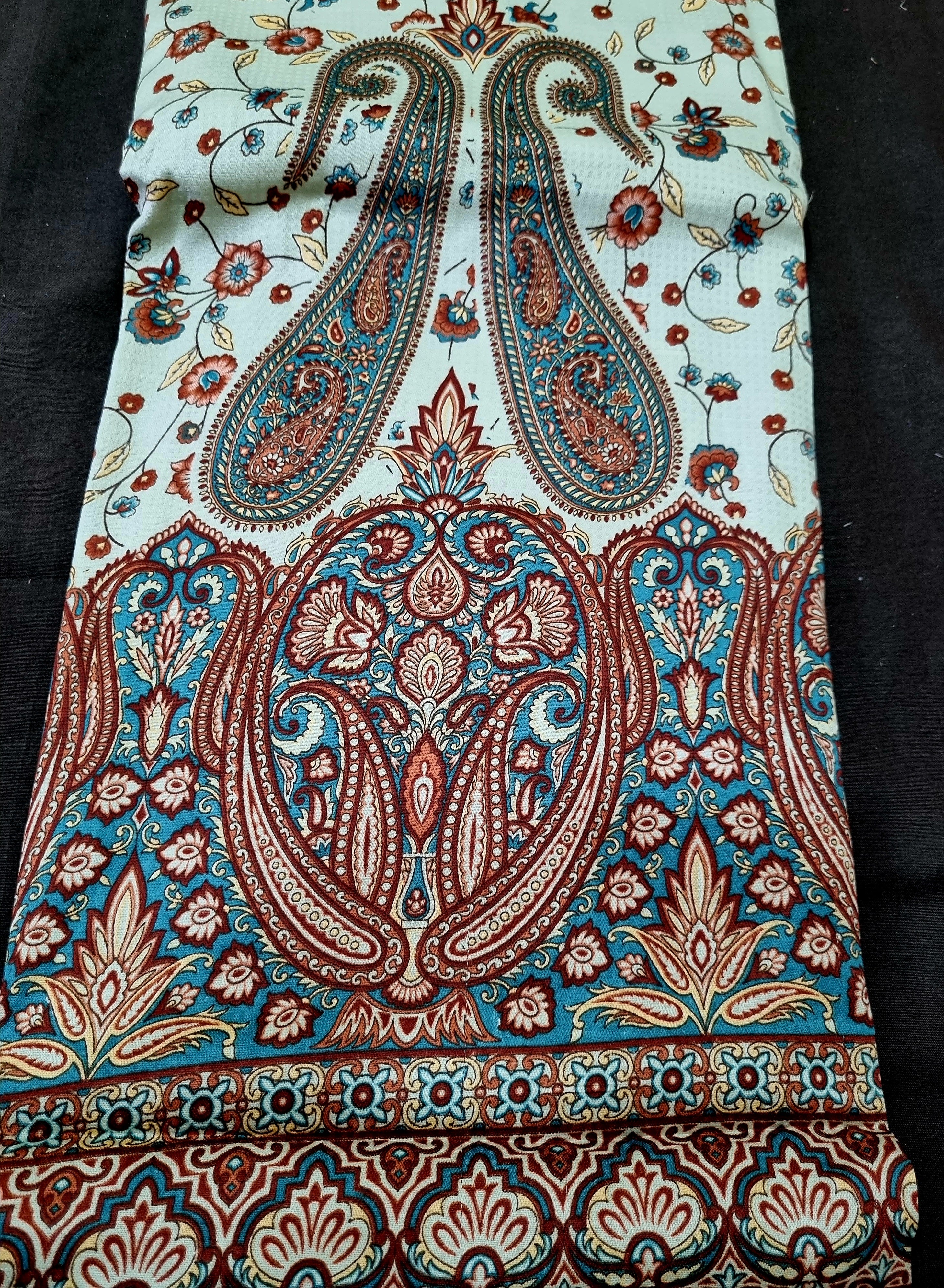 पिस्ता ग्रीन कराची प्रिंट ड्रेस सामग्री