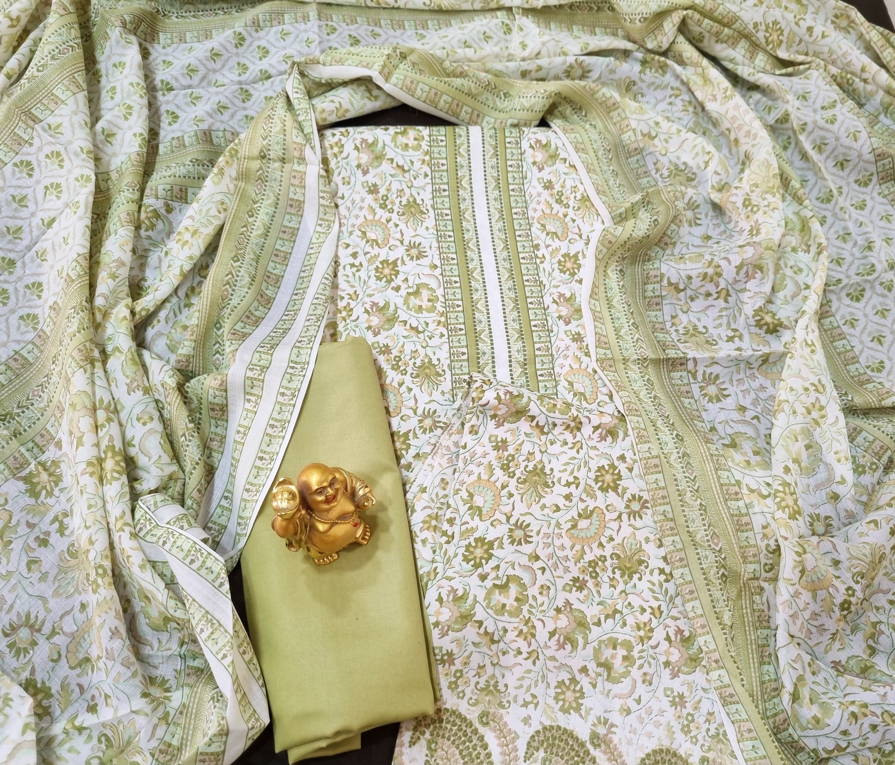 जैतून हरा कराची प्रिंट ड्रेस सामग्री