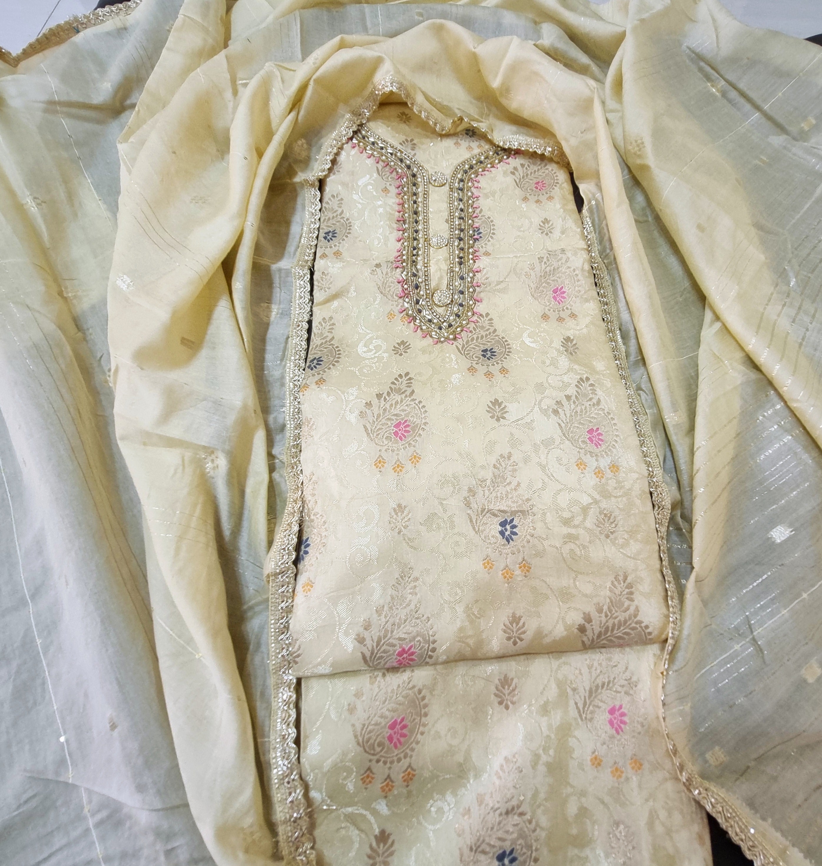 DOLA SILK DRESS MATERIAL