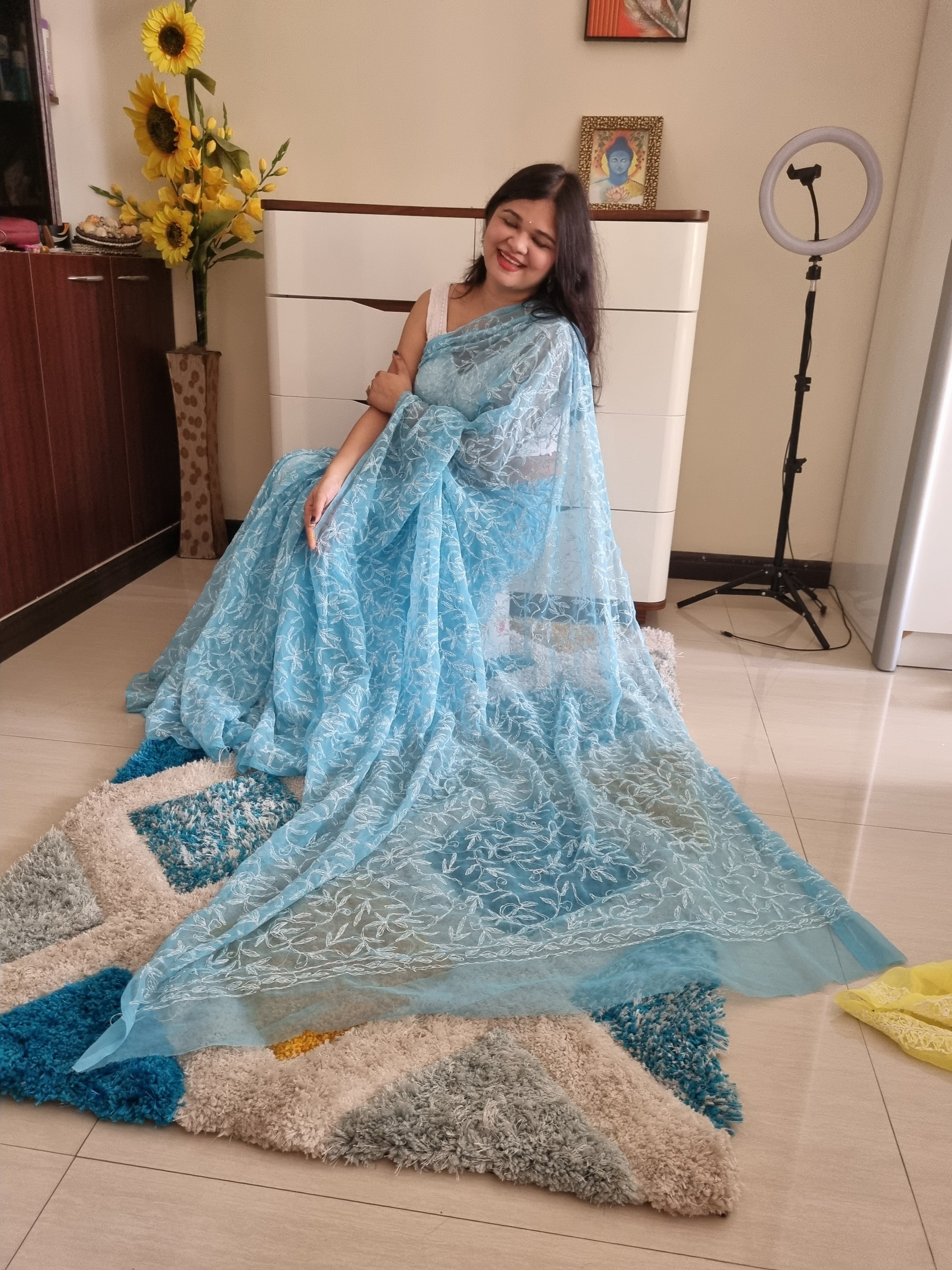 जॉर्जेट लखनऊ चिकनकारी