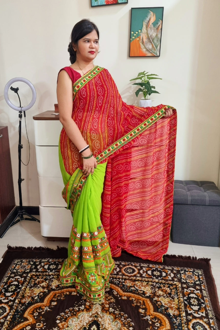 Gujrati kutch work Gamthi Saree