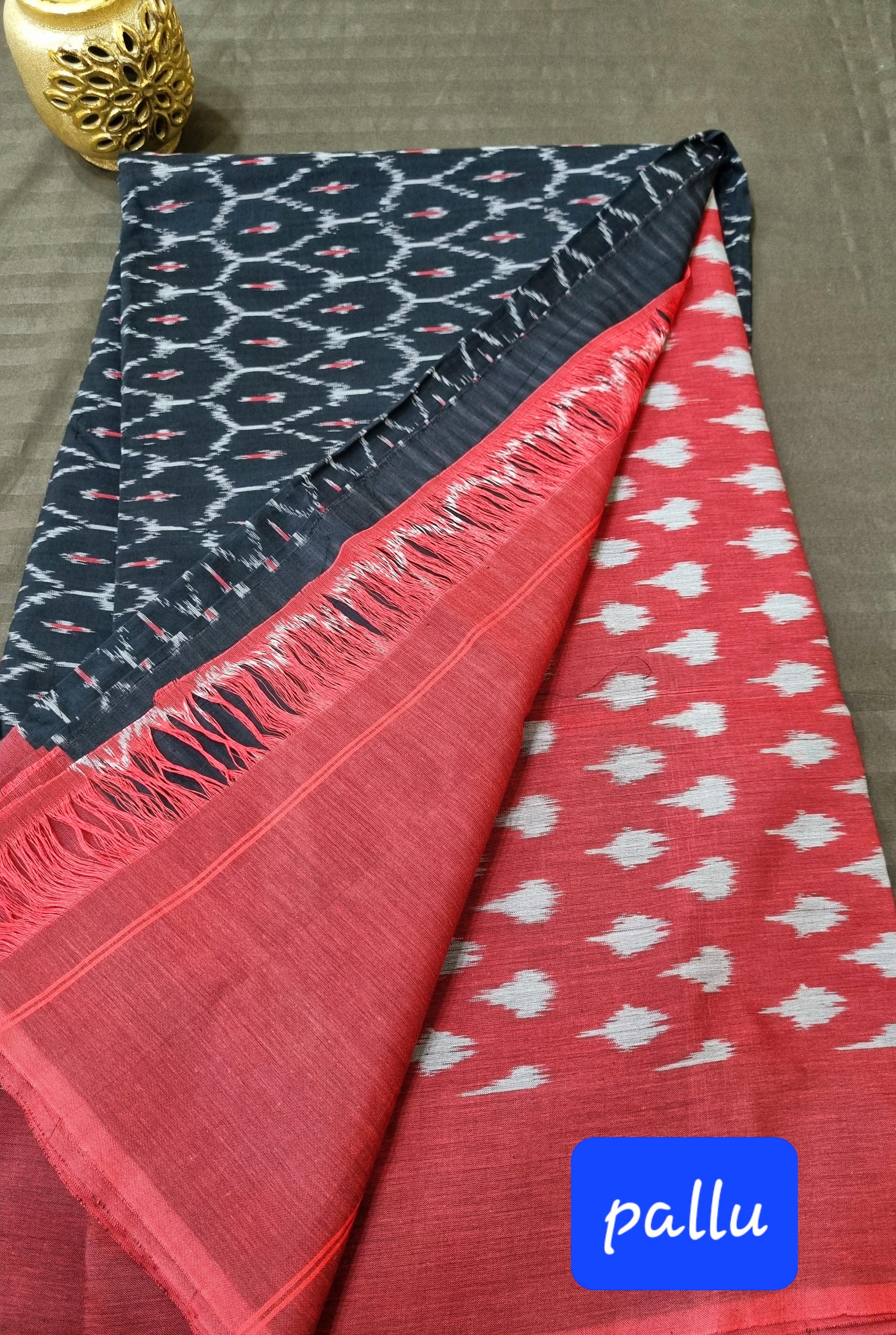 इक्कत कॉटन