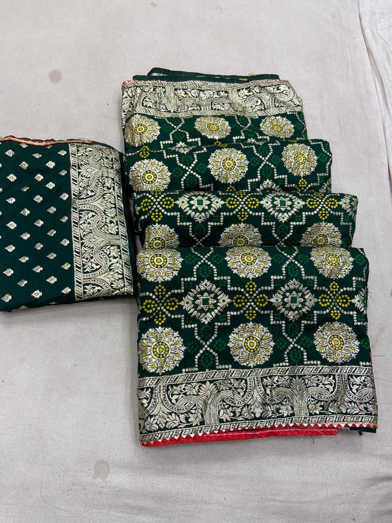 BOTTLE GREEN BANDHNI RUSSIAN DOLA SILK