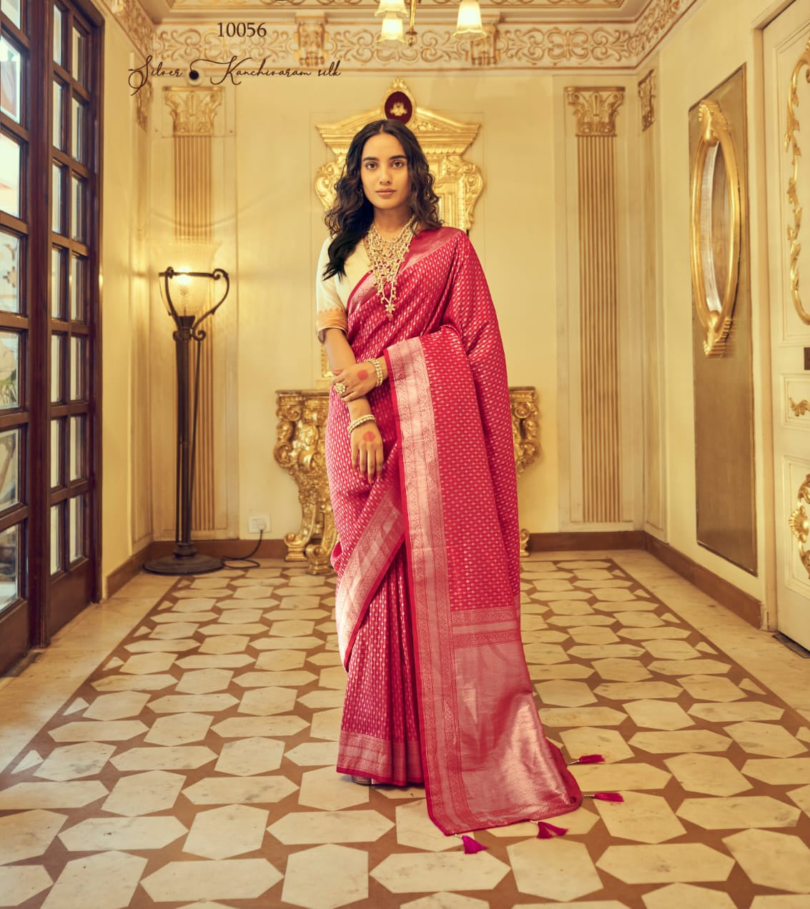 कांजीवरम सेमी-सिल्क साड़ी