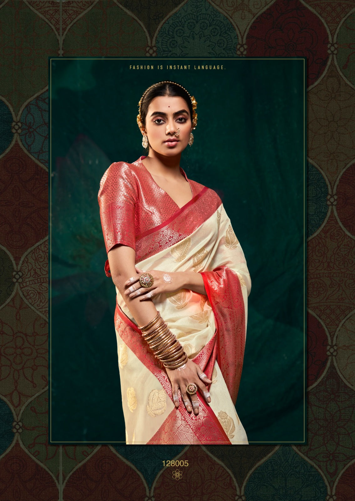 सॉफ्ट सैटिन ऑर्गेंज़ा साड़ी