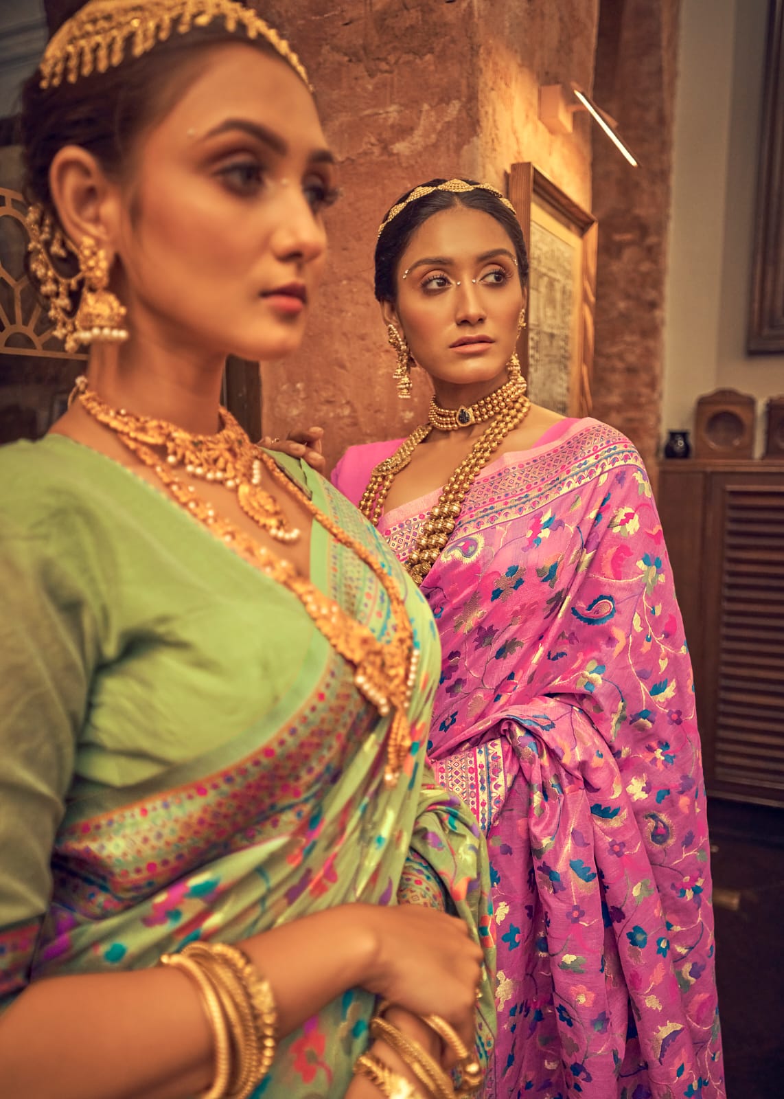 कानी बुनाई कश्मीरी सिल्क साड़ी