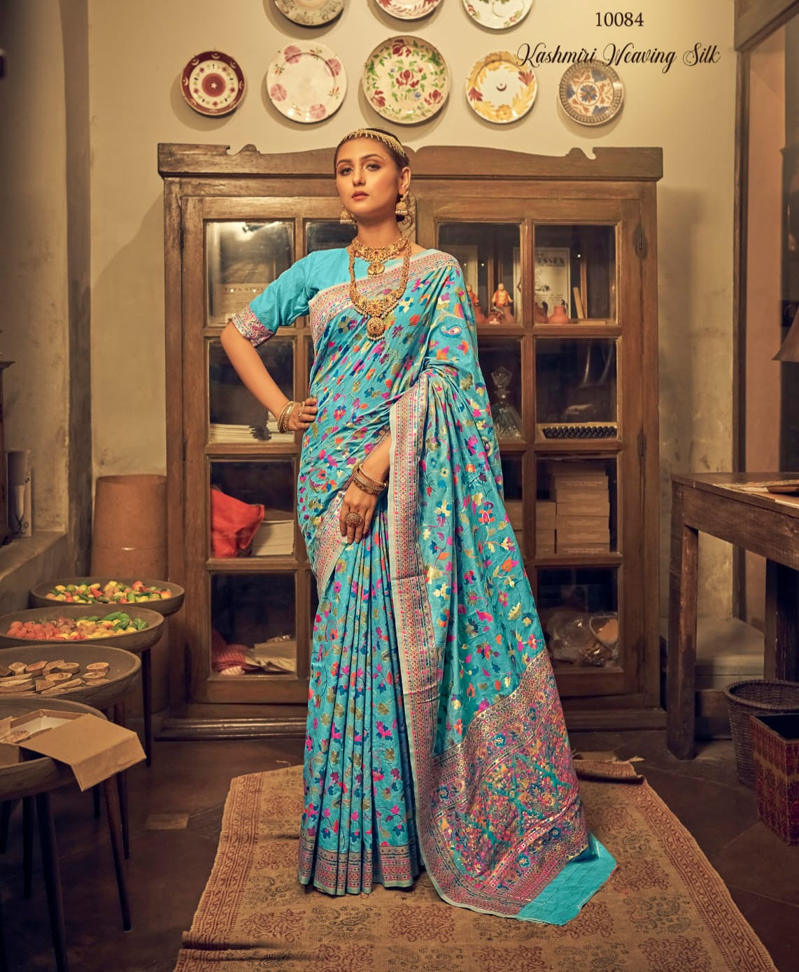 कानी बुनाई कश्मीरी सिल्क साड़ी