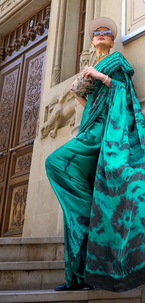 COLORFULL AND VIBRANT SAREE