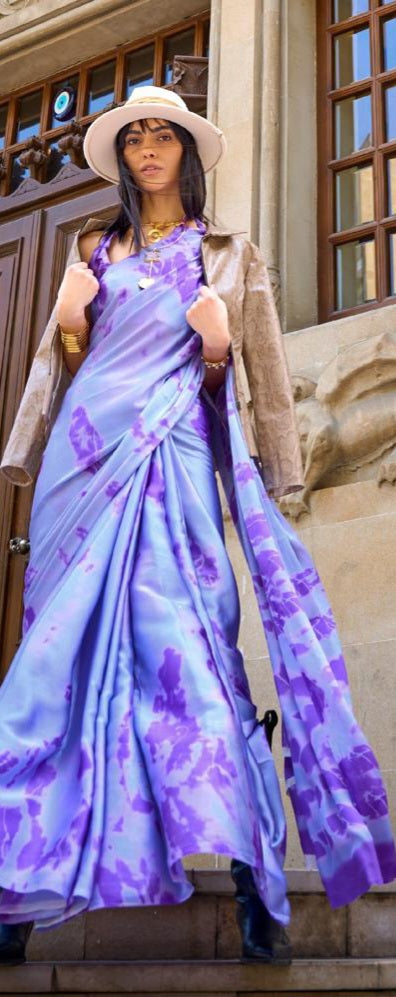 COLORFULL AND VIBRANT SAREE