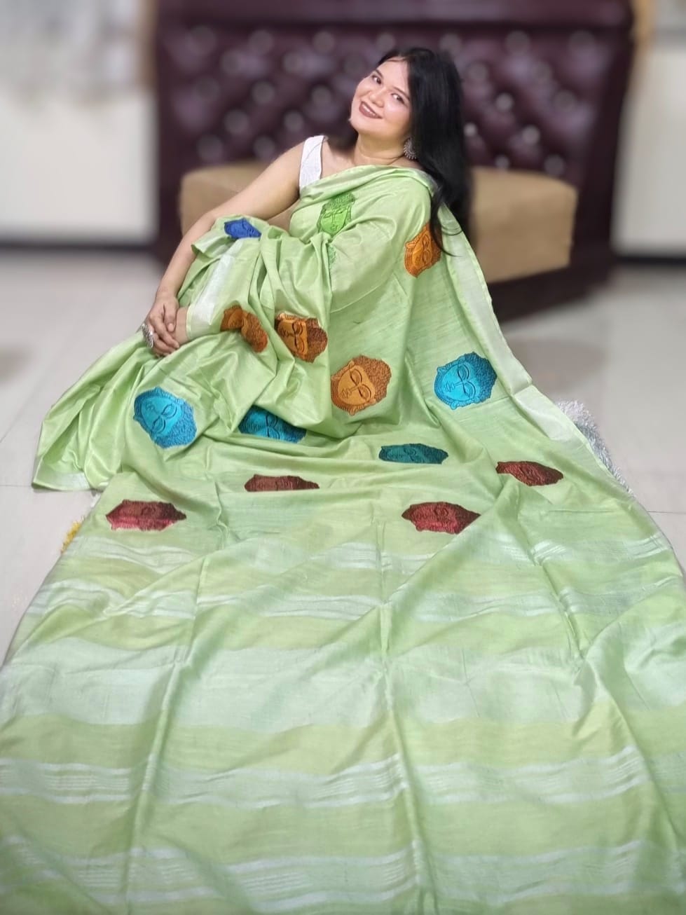 लिनन बुद्ध कढ़ाई