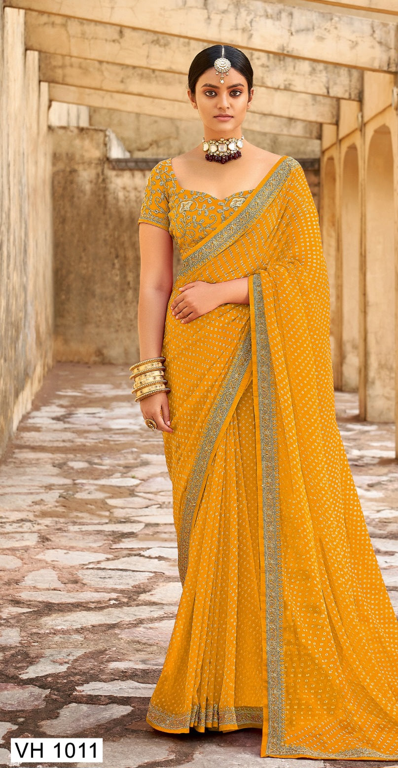 डिज़ाइनर ब्लाउज के साथ प्रिंटेड बंधनी