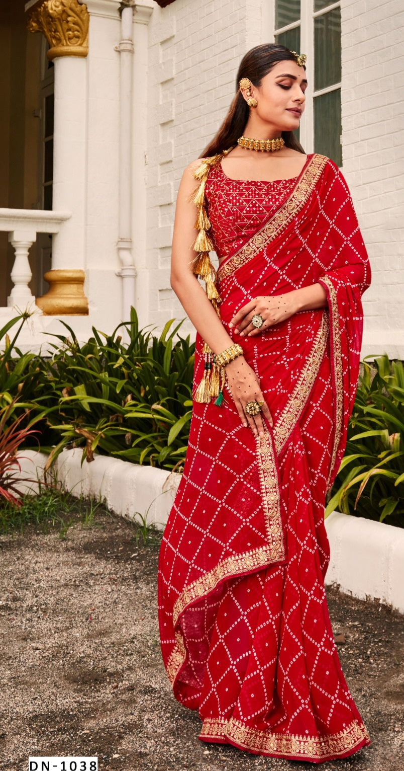 डिज़ाइनर ब्लाउज के साथ प्रिंटेड बंधनी