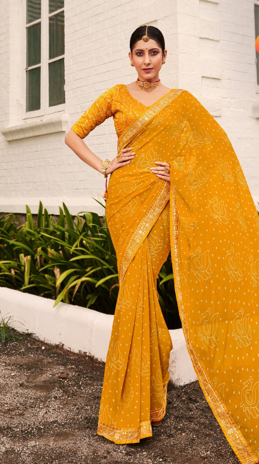 डिज़ाइनर ब्लाउज के साथ प्रिंटेड बंधनी