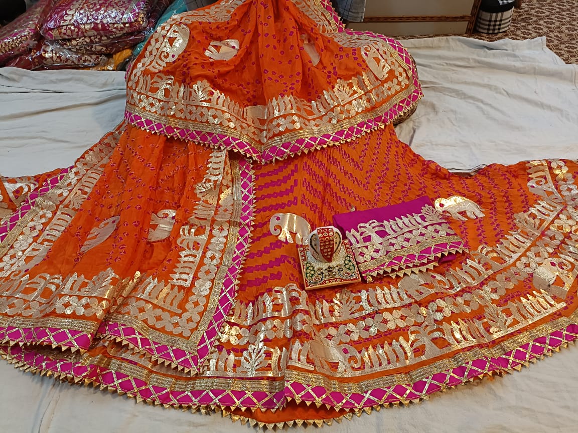 Silk bandhej lehanga