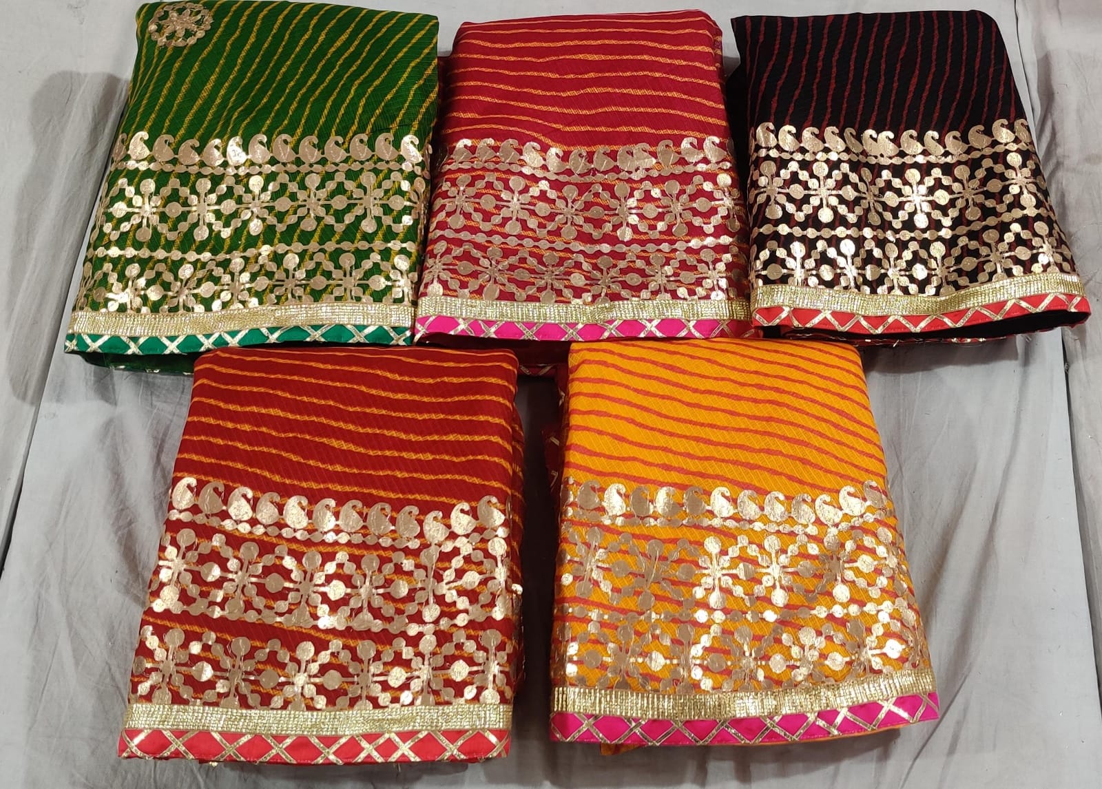Lehariya ghagra choli