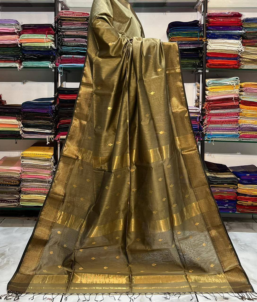 Semi Maheshwari saree