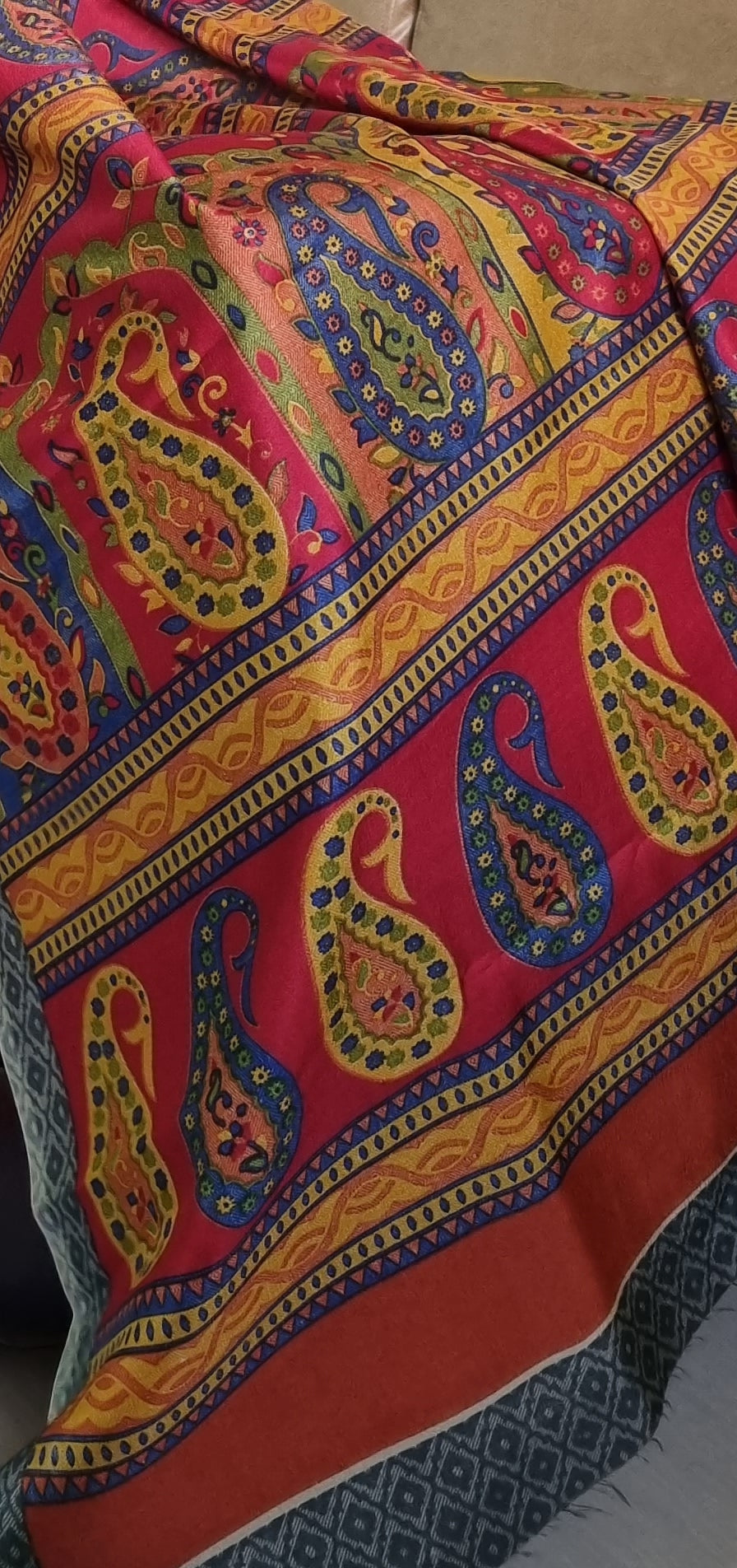 KASHMIRI SILK