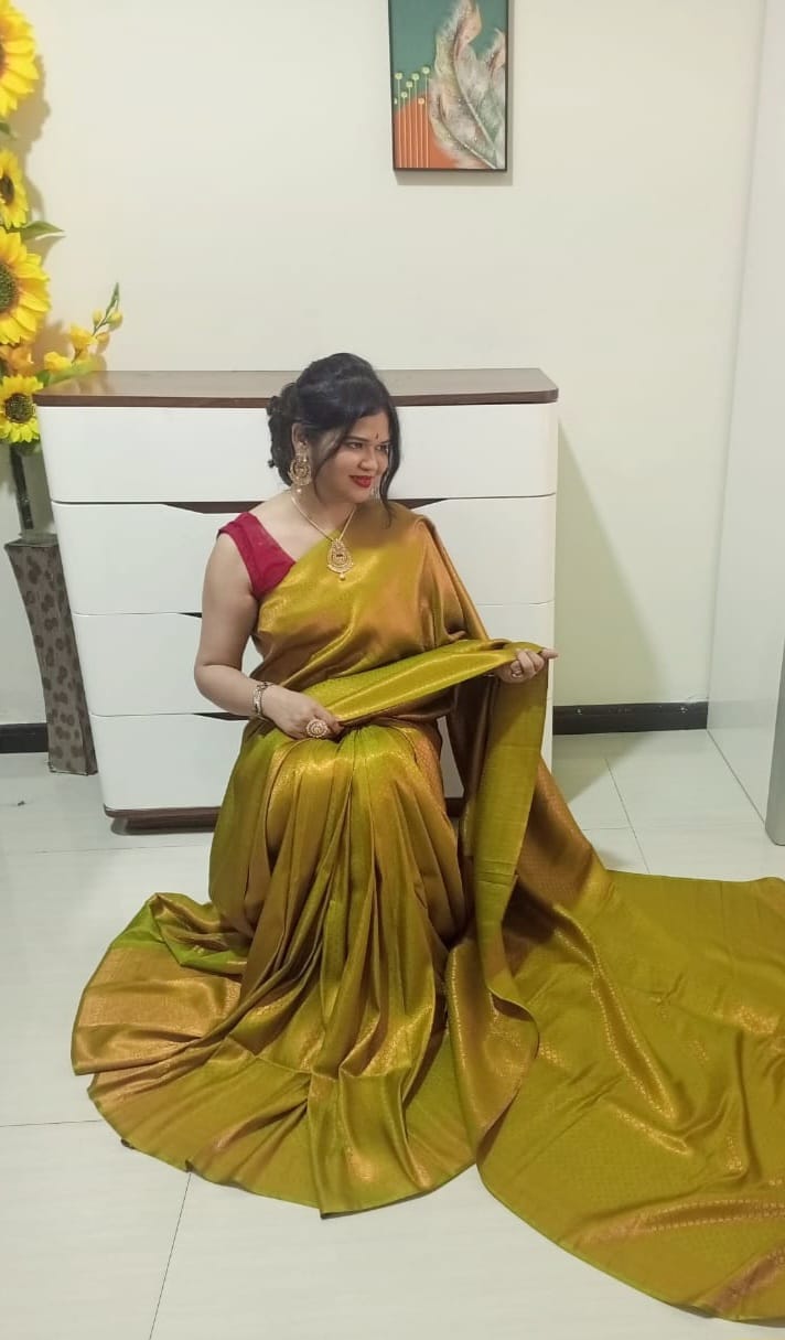 Chennai silk saree - Gold