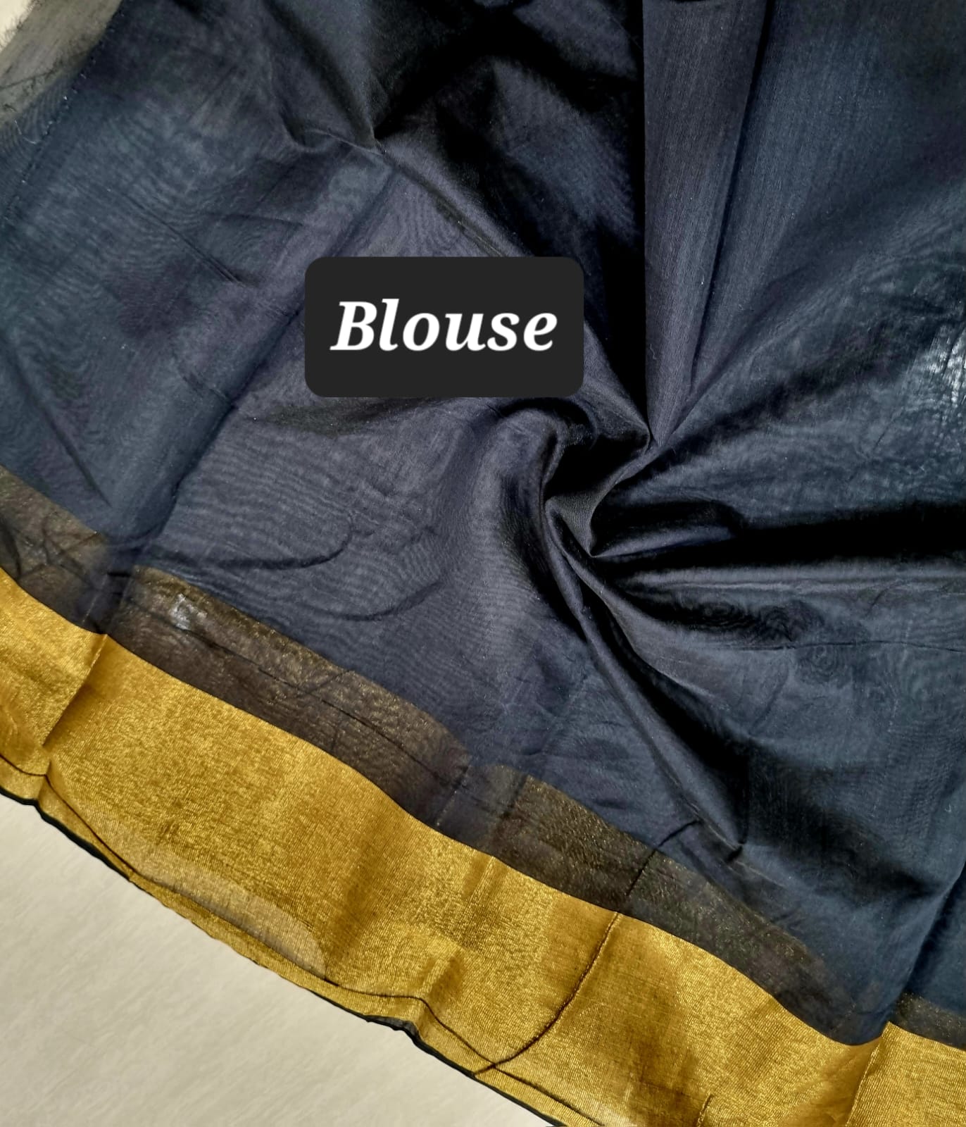 Paan motif black saree