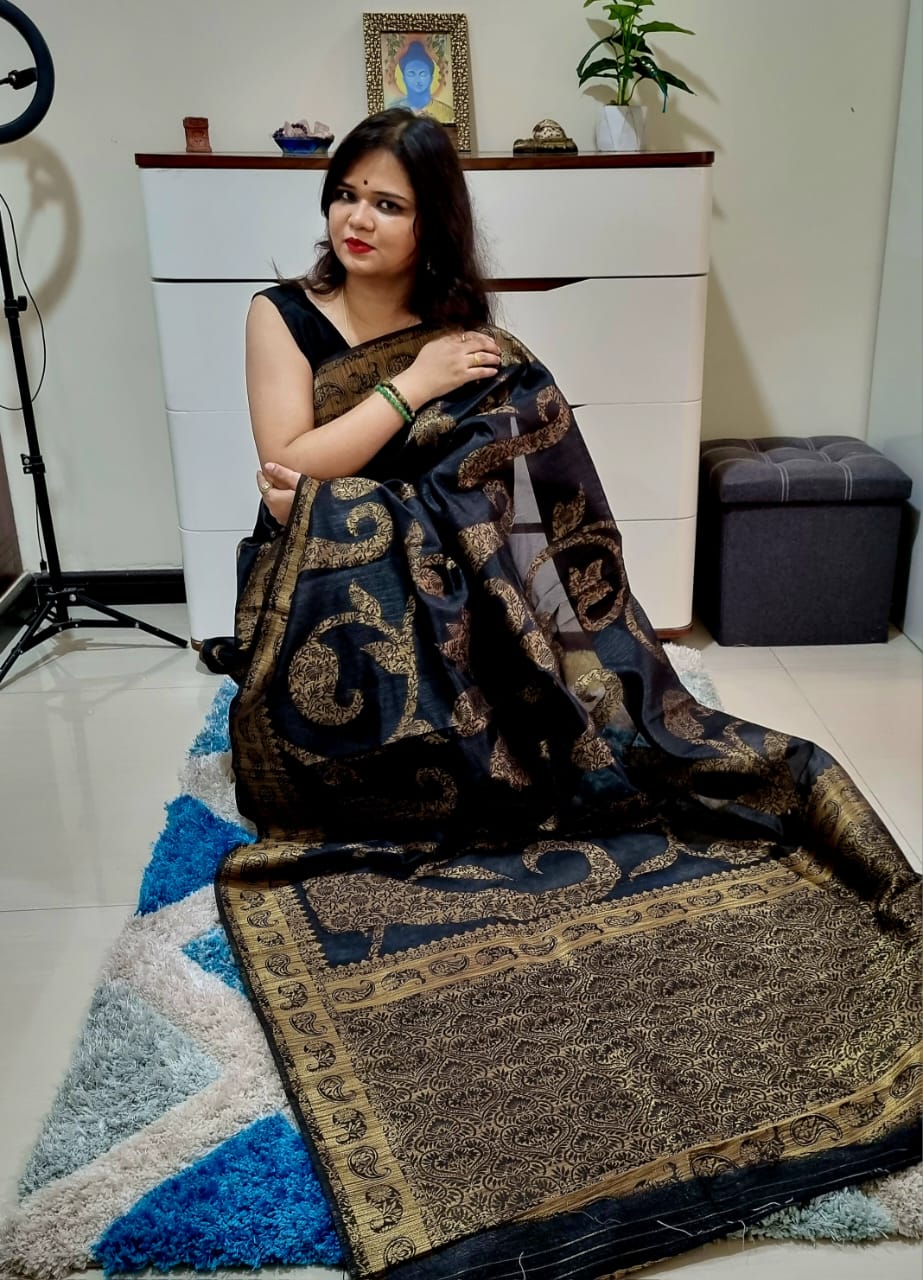 Handloom weaving black saree