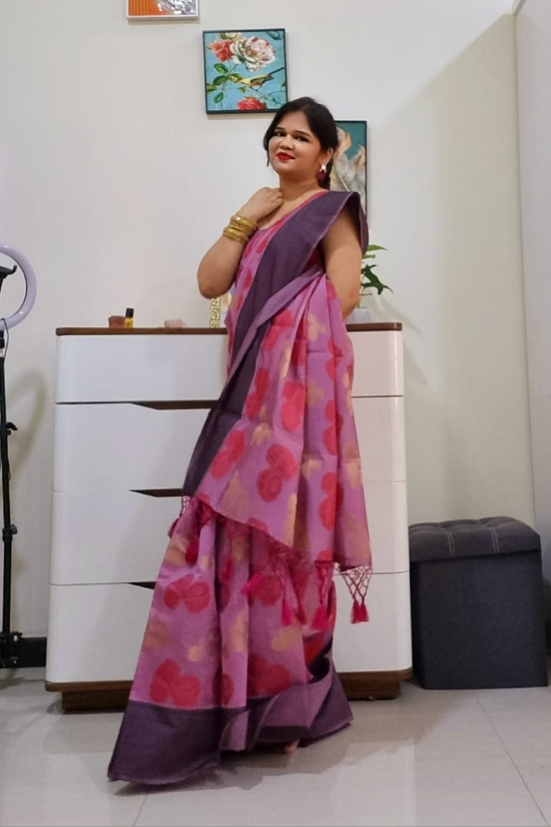 Banarsi instrument saree