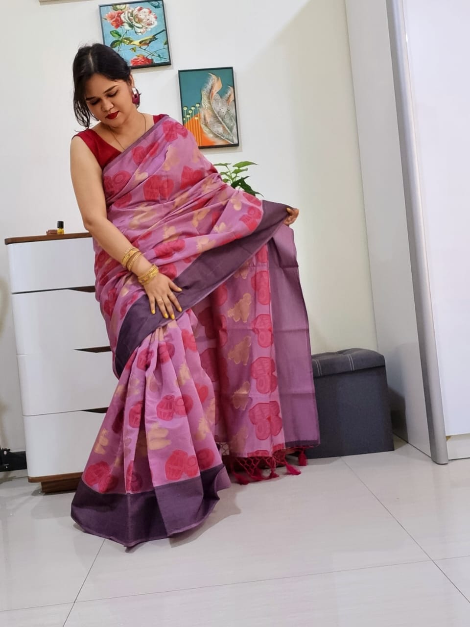 Banarsi instrument saree