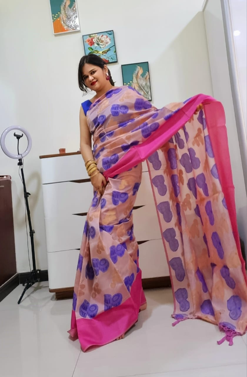 Banarsi instrument saree