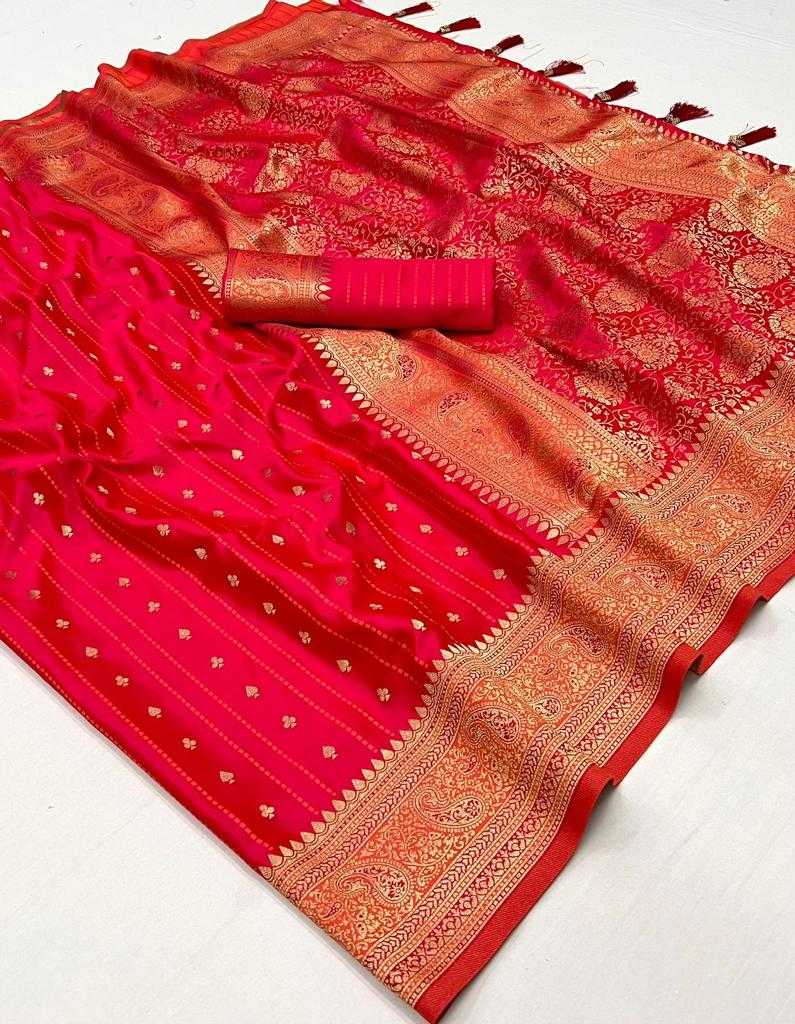 Satin Handloom weaving saree