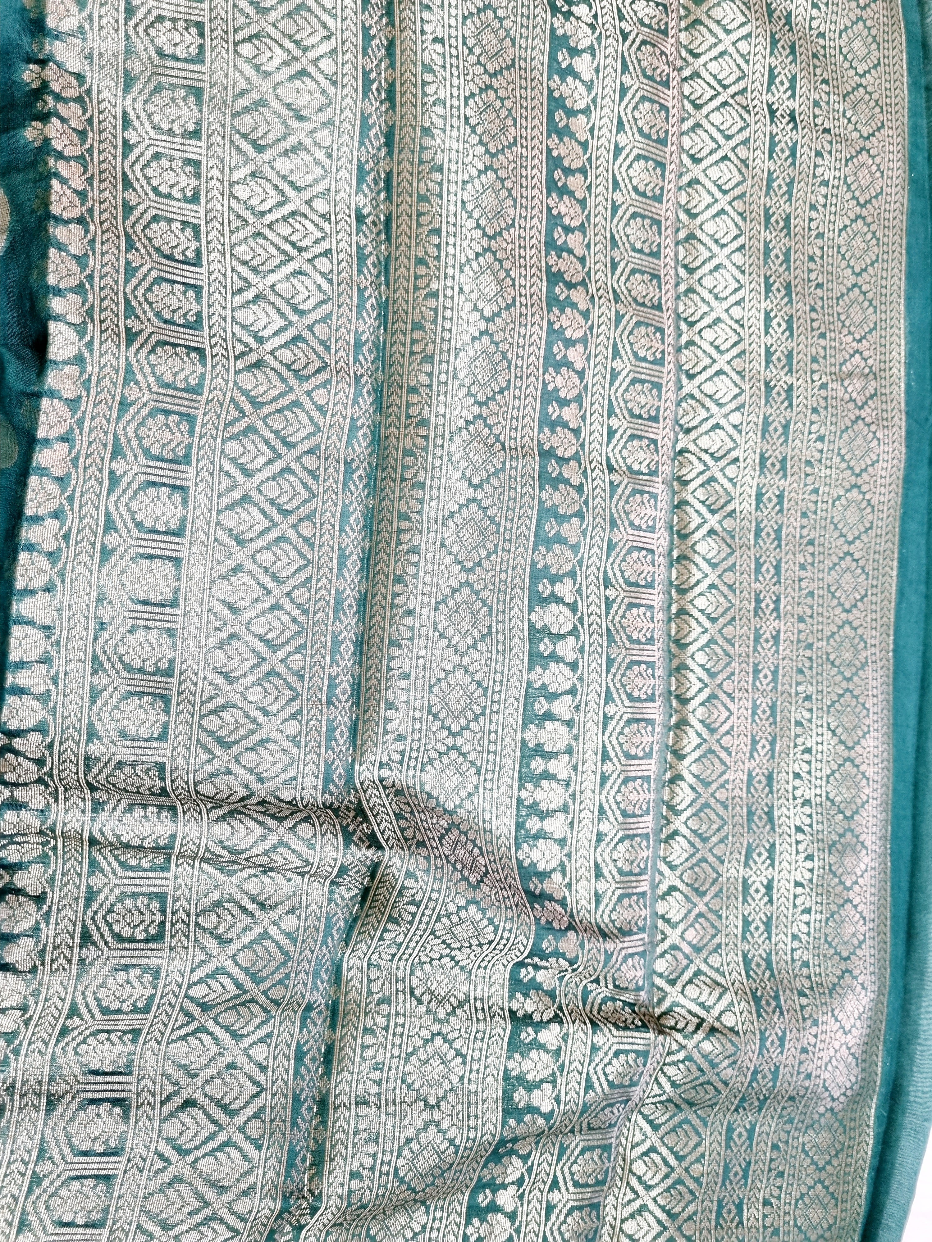 बनारसी सी-सीओ पोलका