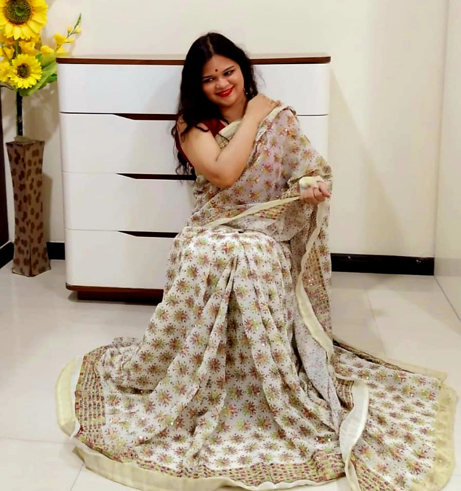 सफेद मल्टीकलर थ्रेड वर्क फुलकारी